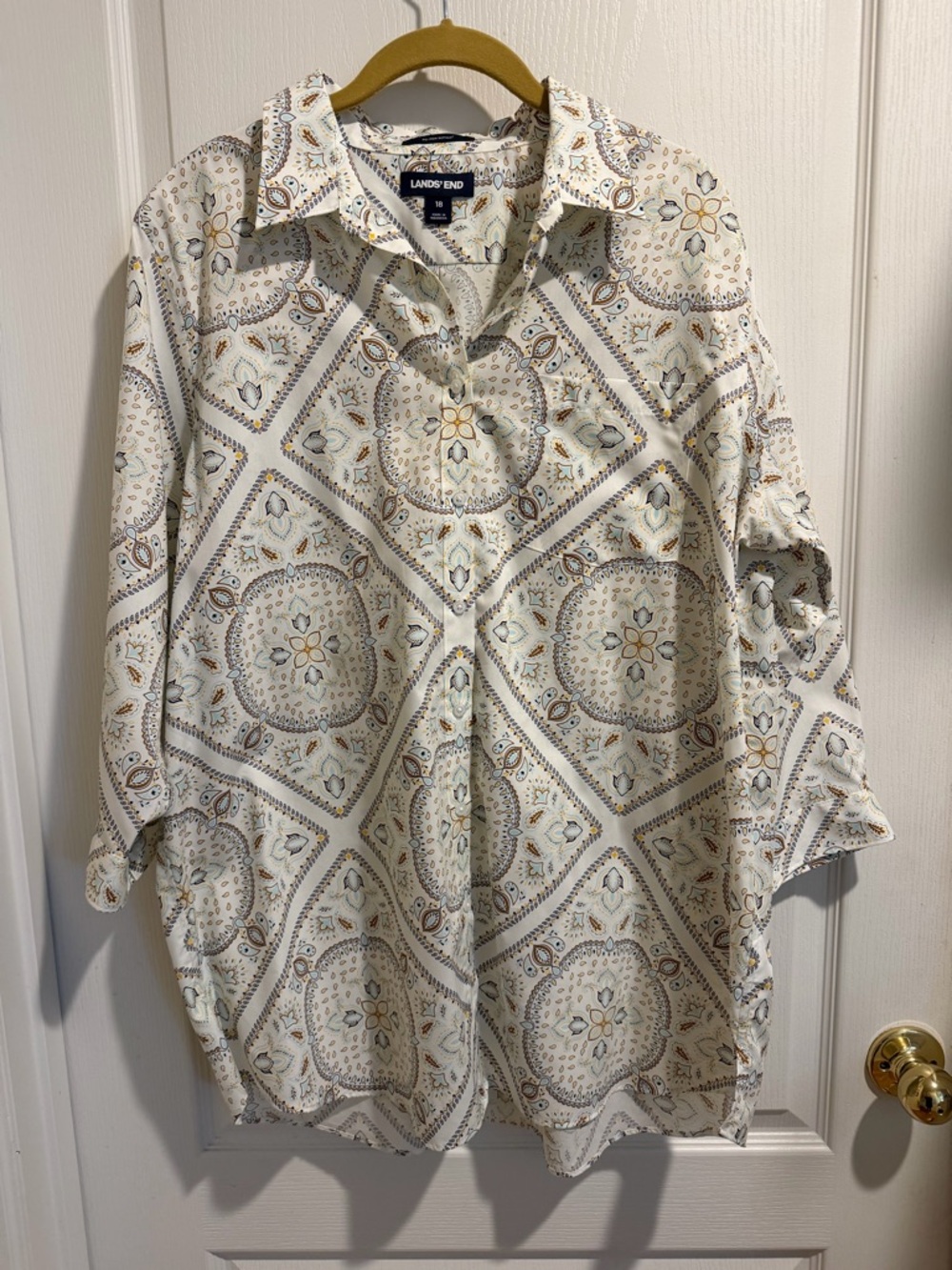 Lands' End Cream Paisley Medallion Button-Down Shirt